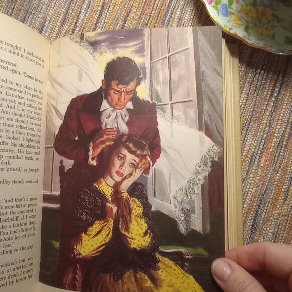 Vintage Hardcover Edition of Wuthering Heights by Emily Bronte | 1949 - Picture 2 of 7